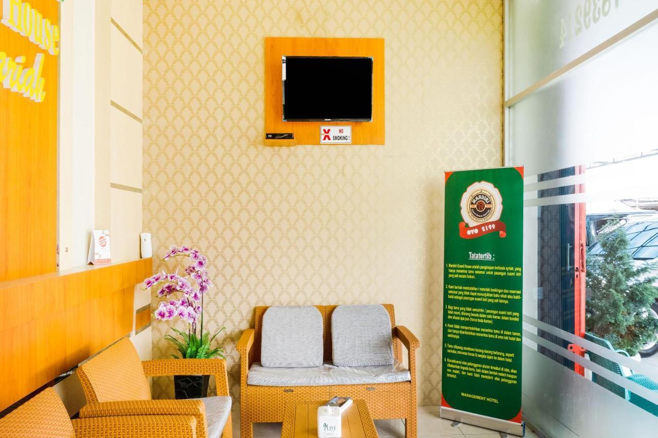 Oyo 2199 Mandiri Guest House Syariah Bukittinggi Exterior photo